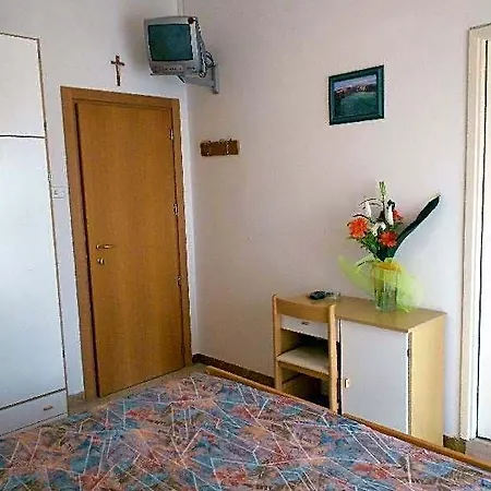 Vevey Hotel 2*